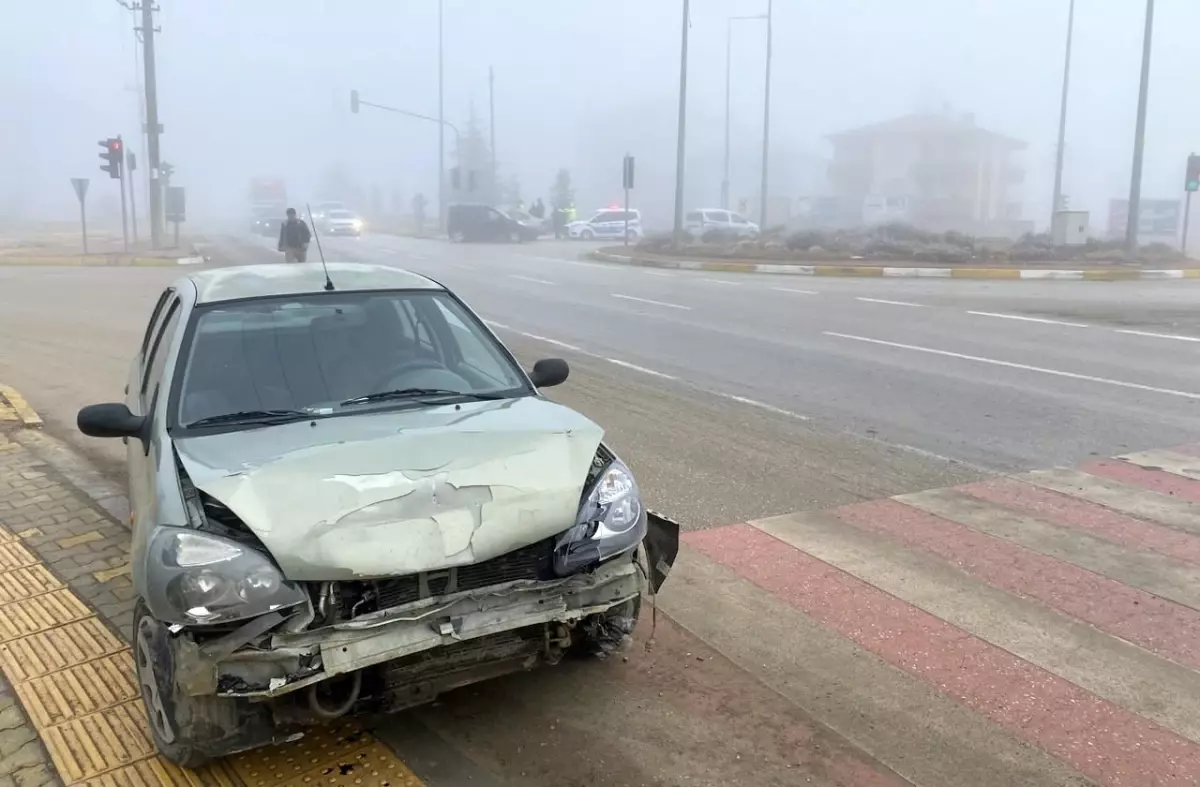 Konya’da Yoğun Siste Zincirleme Kaza: 1 Yaralı