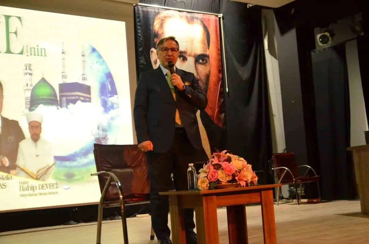 Mekke’nin Fethi Tavşanlı’da Coşkuyla Anıldı