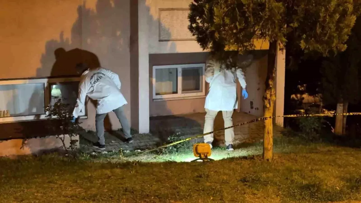 Karabük’te Balkonundan Düşen Kız Ağır Yaralandı