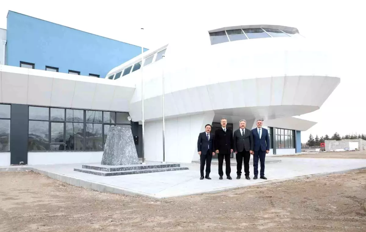 Kayseri’de Havacılık ve Uzay Bilimleri Lisesi Açılıyor