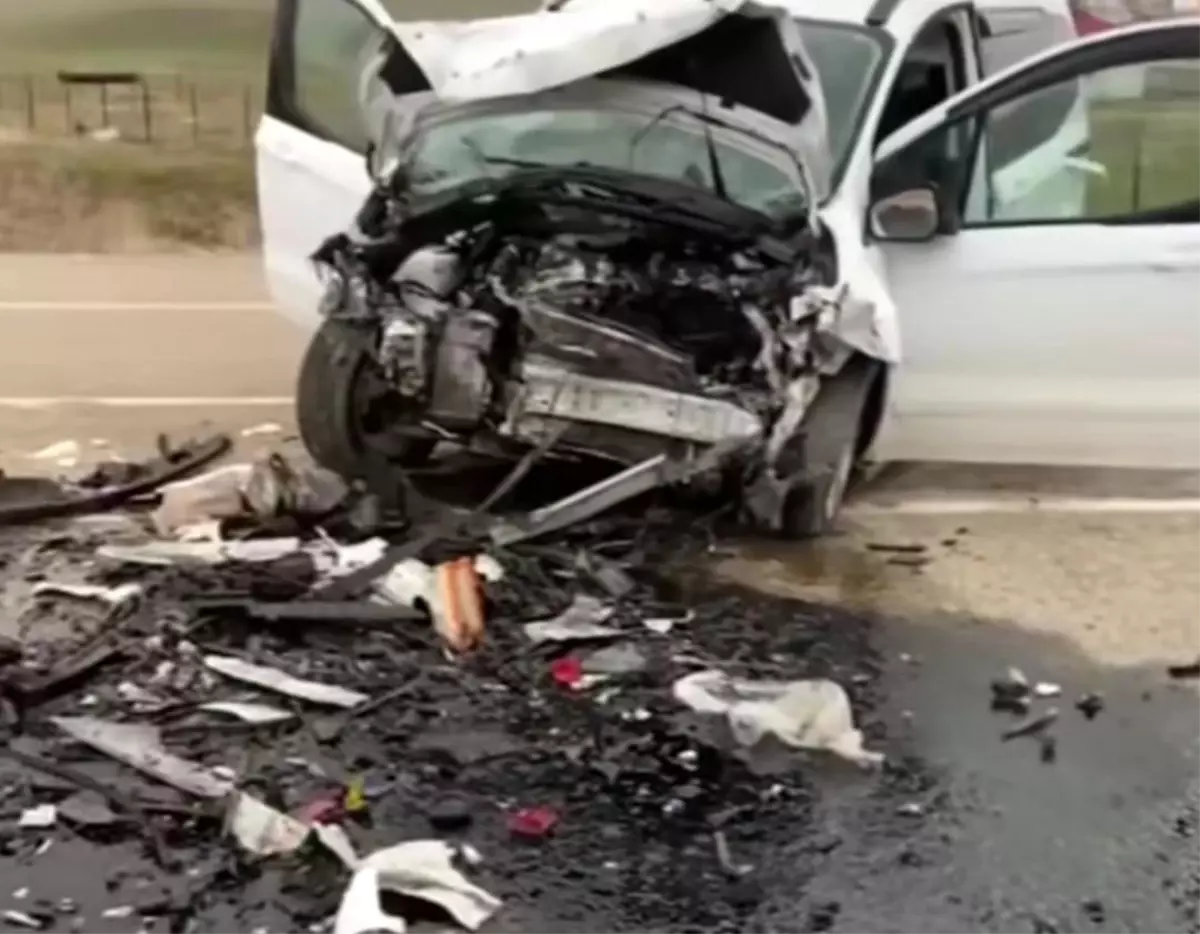 Muş’ta Trafik Kazası: 5 Yaralı